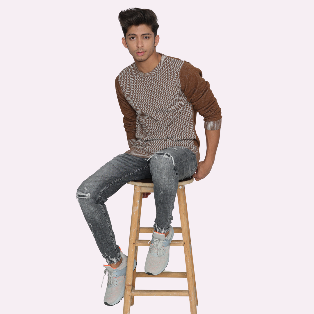 Brown structured special edition knitted T-Shirt